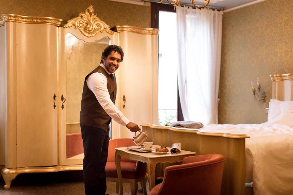 Hotel Flora Venise